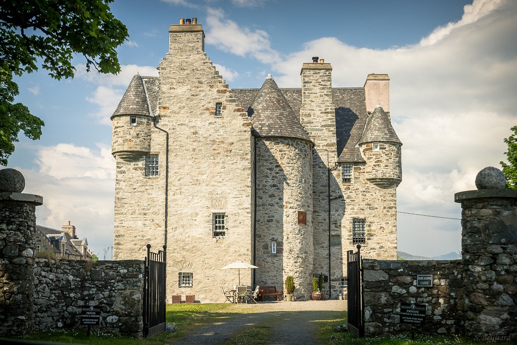 Barcaldine Castle